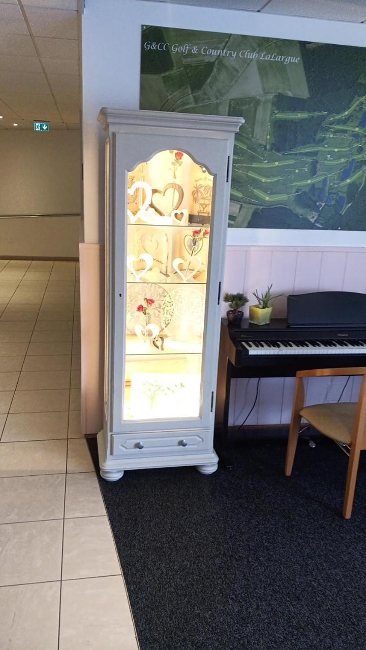 Aparthotel Le Roi Du Sundgau Pres De La Horse - Mooslargue Zewnętrze zdjęcie